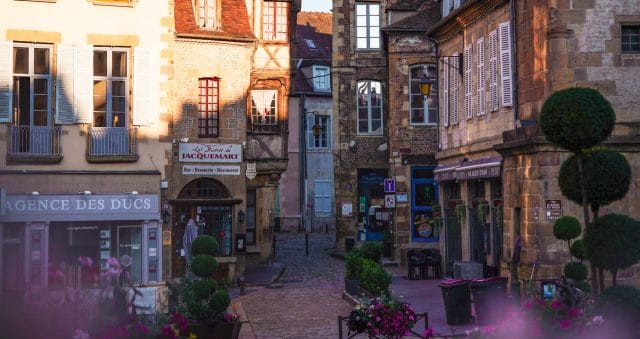 Ville de Moulins, découverte et immanquable